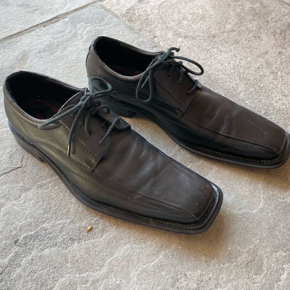 Feet First Men’s Size 42 Leather Dress Shoe